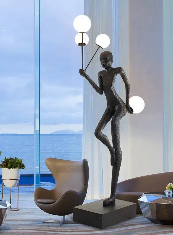 Aeris Design Floor Lamp – Floating Light