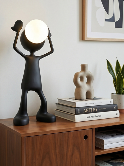 Buddy Table Lamp